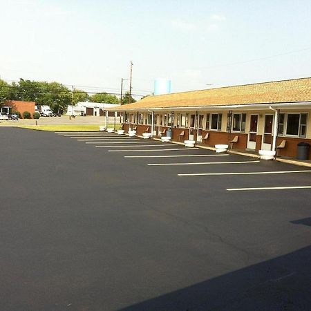 Budget Inn Mifflintown Luaran gambar