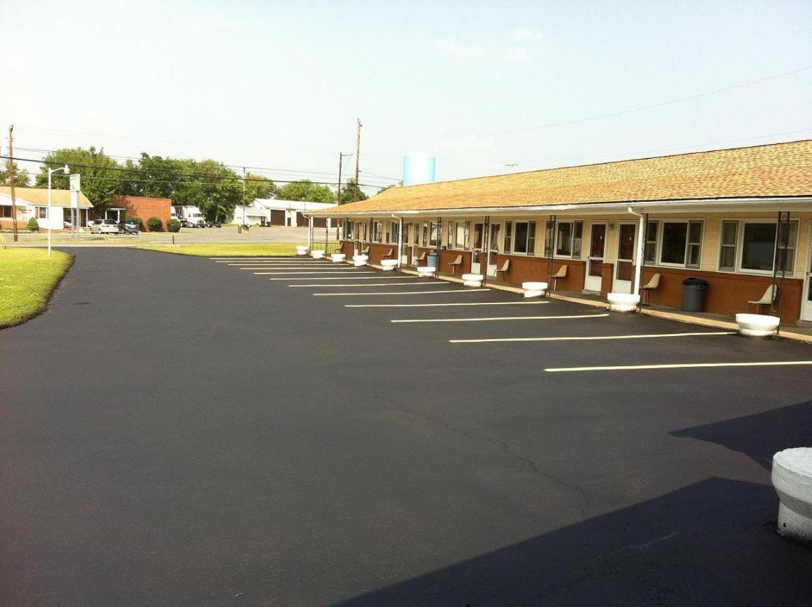 Budget Inn Mifflintown Luaran gambar